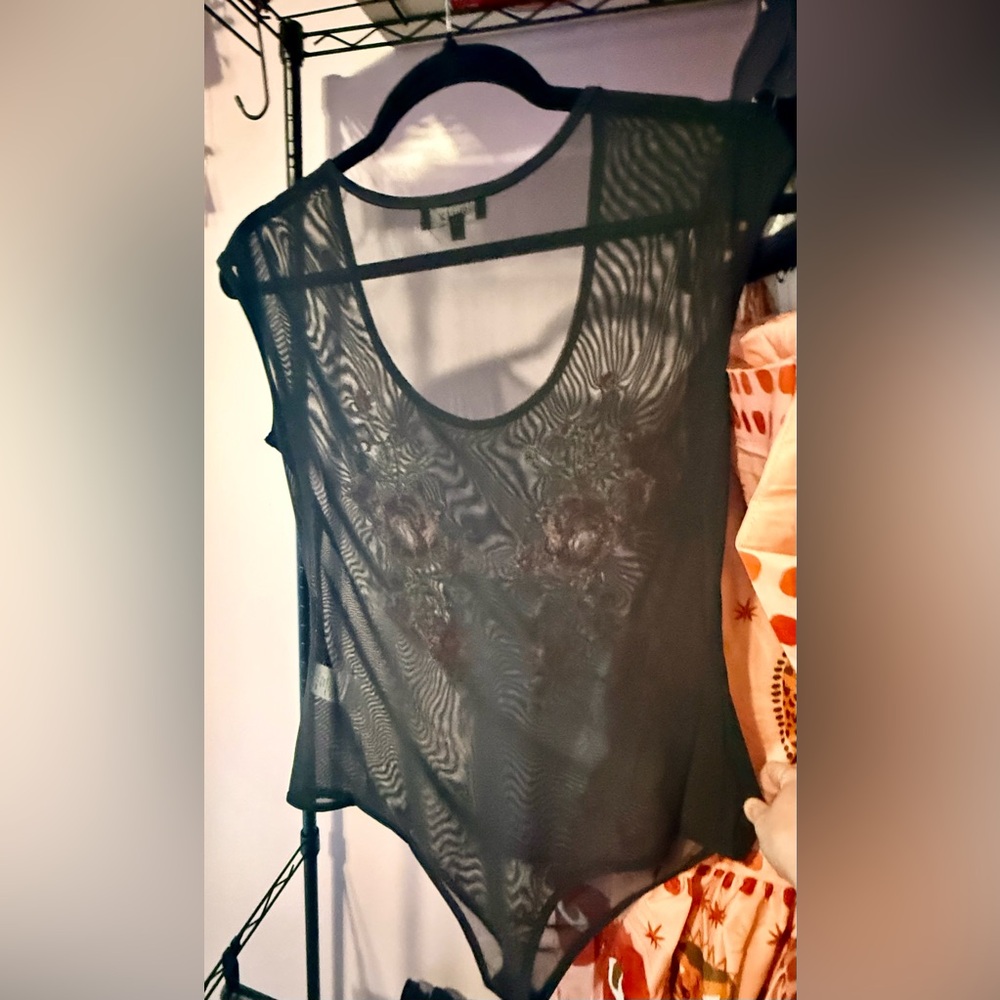 NWOT Black Mesh Bodysuit with Red Floral Embroidery - Picture 5 of 6